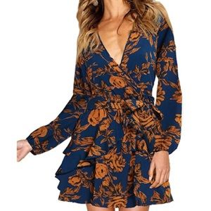 Uguest women long sleeve V-neck floral mini dress
